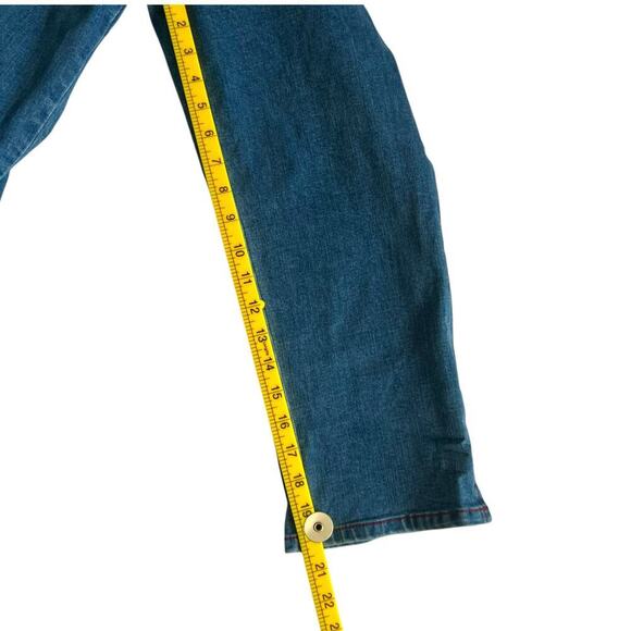 Sugar Thrillz Dolls Kills Women's Denim Red Stitch Cherry Capri's Size Small NWT - Picture 10 of 10